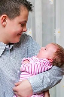 Защитить сестру