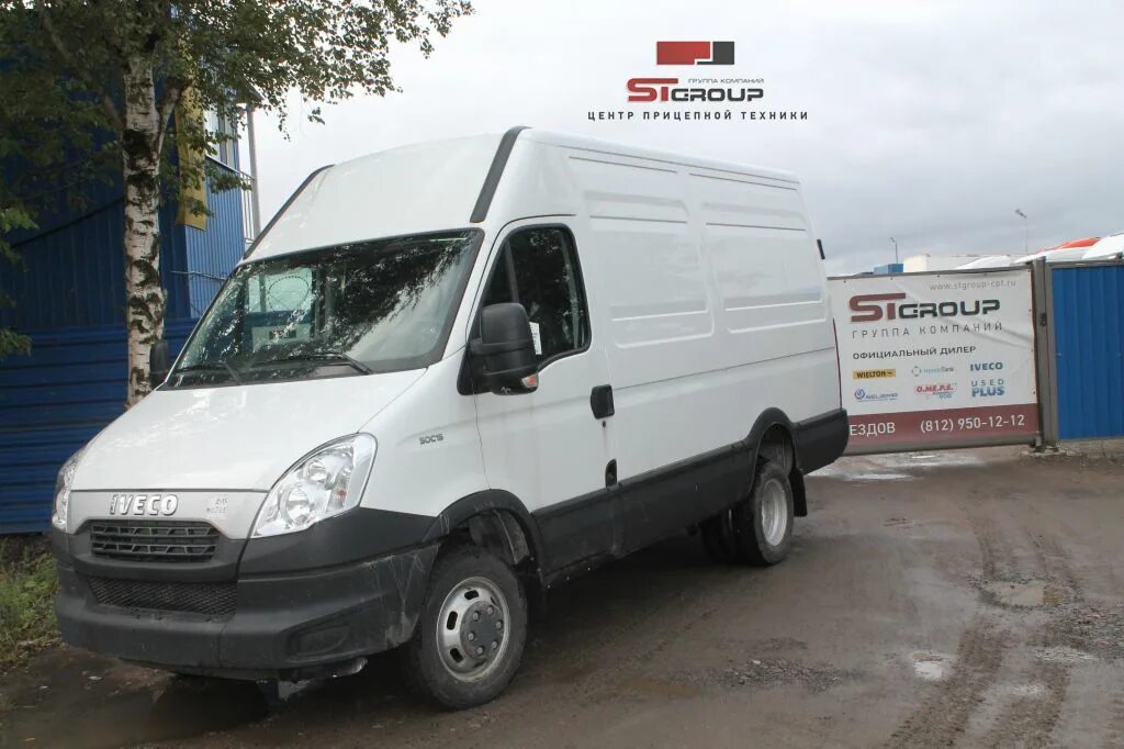 Куплю ивеко дейли с пробегом в россии. Iveco Daily 50c15. Iveco Daily 35c15v. Iveco Daily 50c15v пассажирский. Iveco Daily 50c15 шасси.