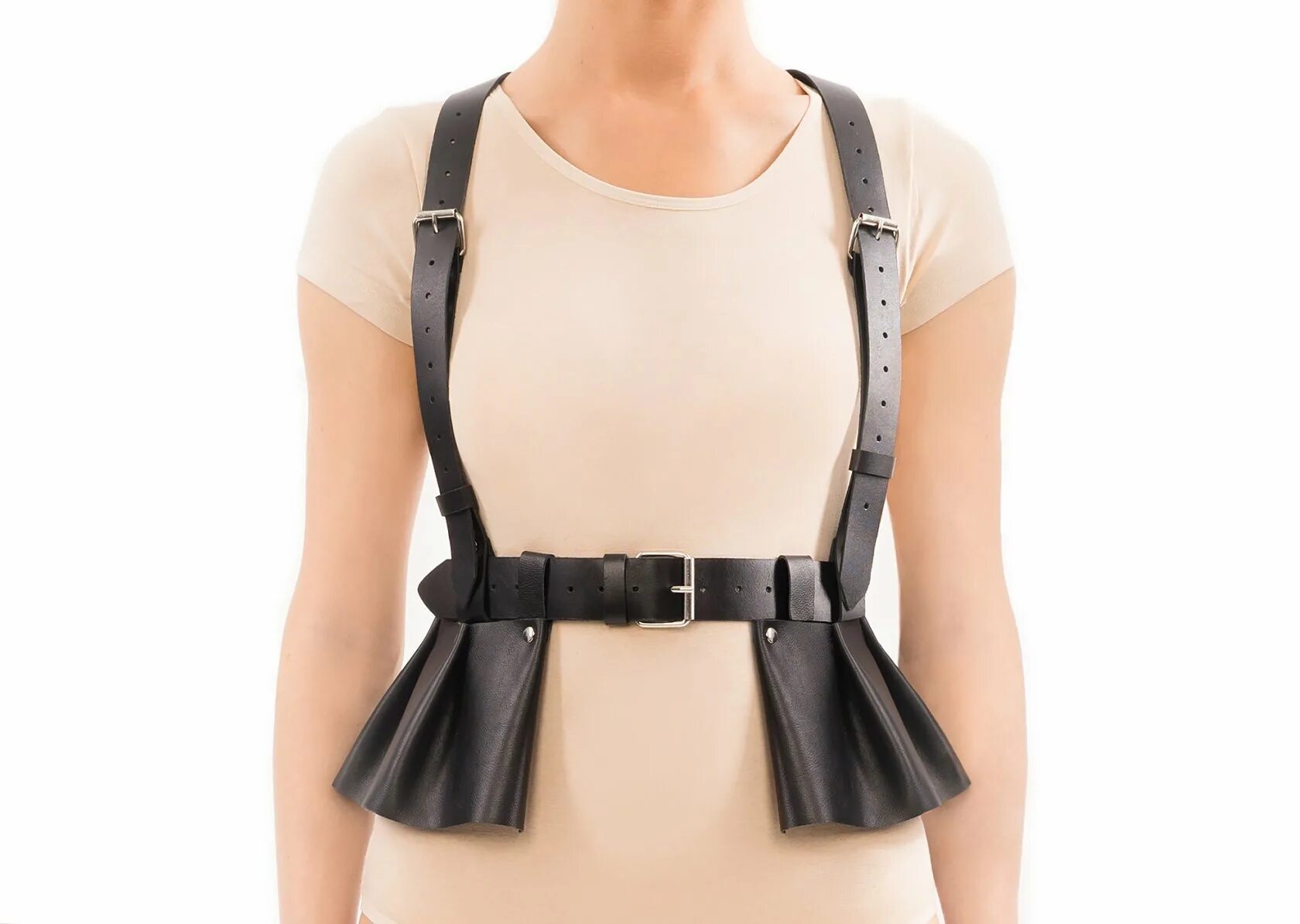 Портупея rabby. Портупея юбка. Портупея на одежду. Элизабетта франки портупея. Портупея женская 2021.