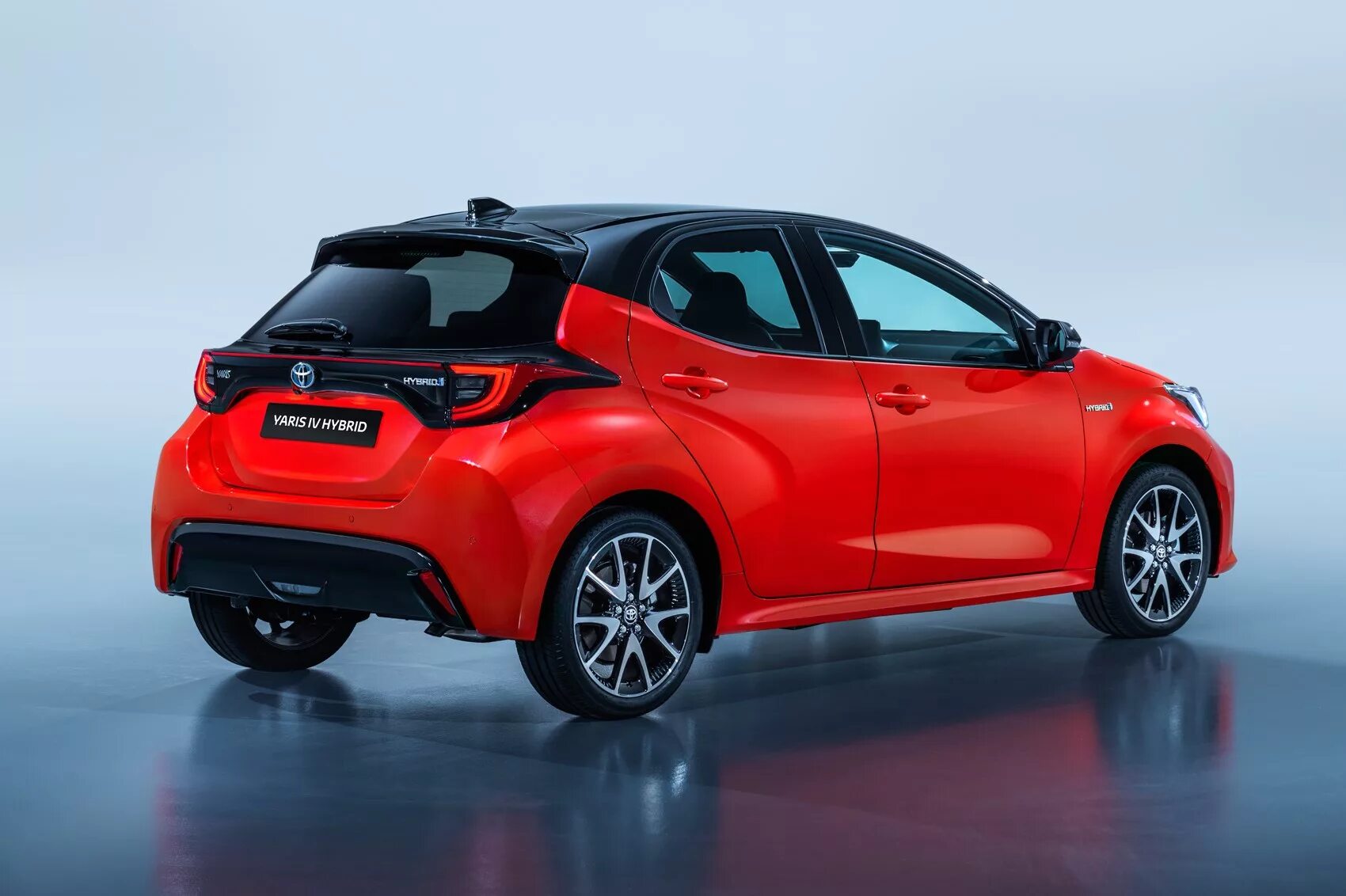 Хэтчбеки 2025. Toyota yaris 2025. тойота ярис гибрид 2025. toyota yaris hybrid 2025. тойота ярис гибрид 2025.