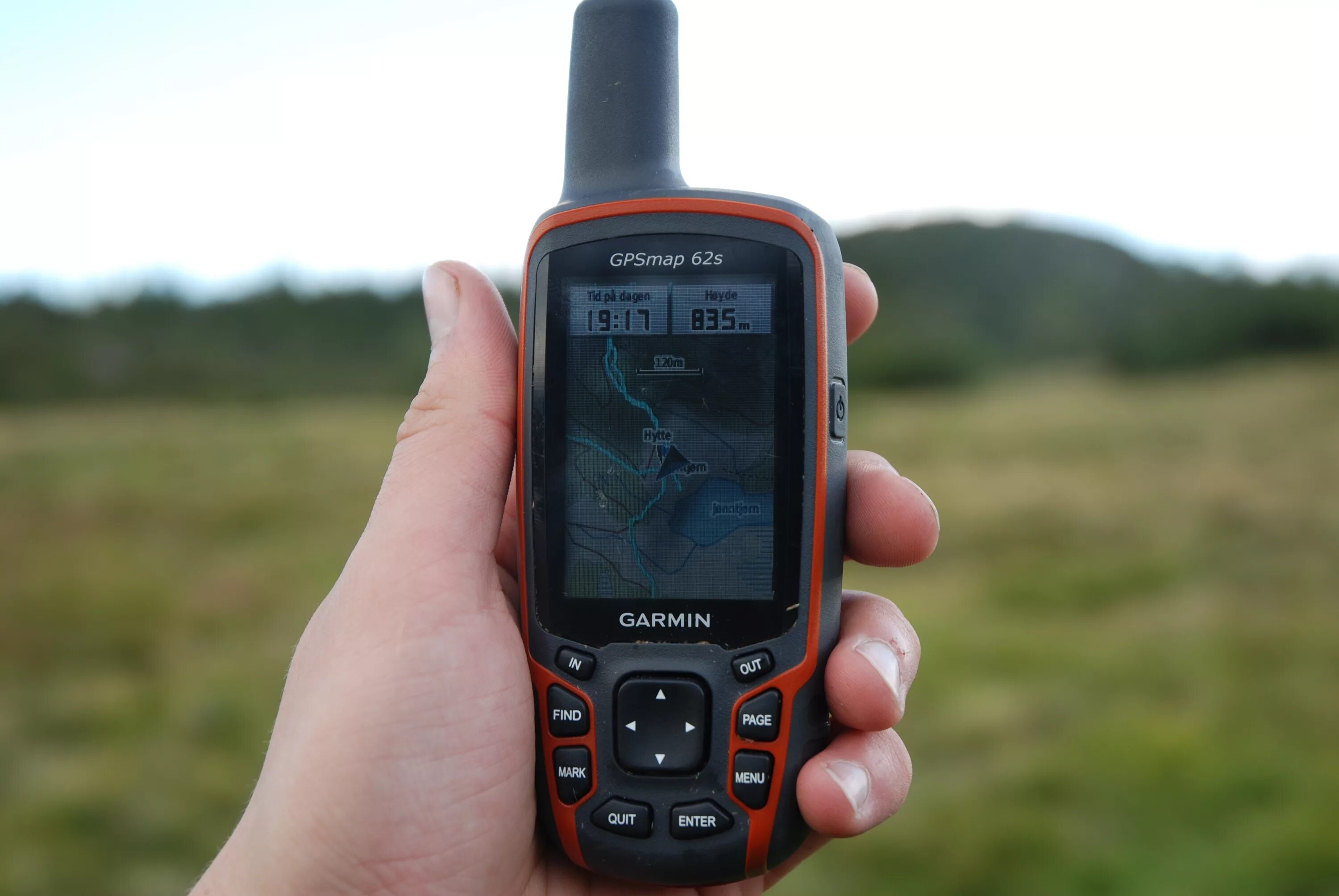 Garmin 62 лодочный навигатор. Garmin gpsmap 62. Навигатор garmin gpsmap 62s. Навигатор garmin gpsmap 62s. Garmin 62s генштаб.