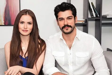 الممثل بوراك أوزجفيت الشهيرب-"بآلي بيك" والممثلة "فهرية أفجي...