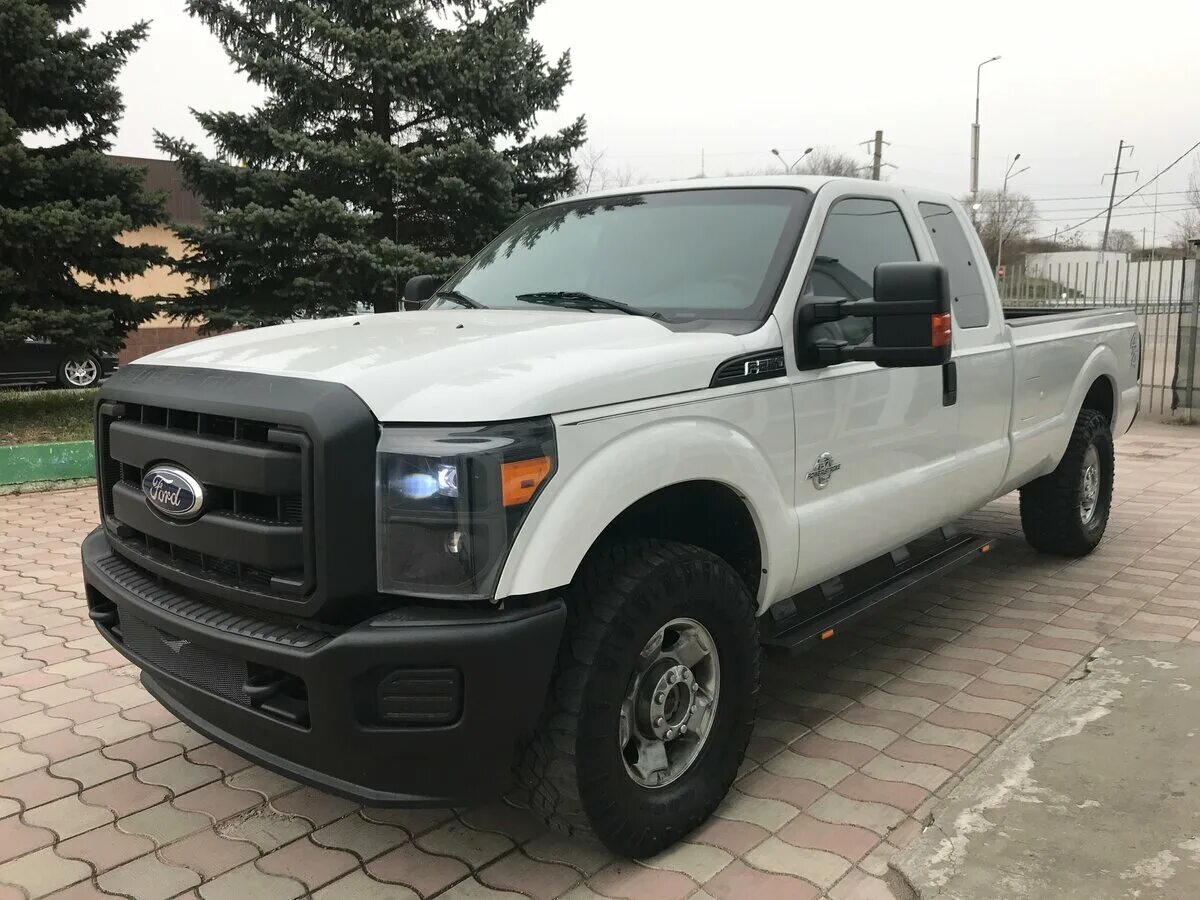 Продажа пикапа с пробегом. Ford f550 пикап. Ford f-Series (f-250, f-350, f-450, f-550), 2011. Форд пикап 2011. Ford Series f 250 дизель.