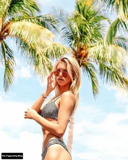 Paige Mackenzie Sexy Collection (28 Photos + Video) .