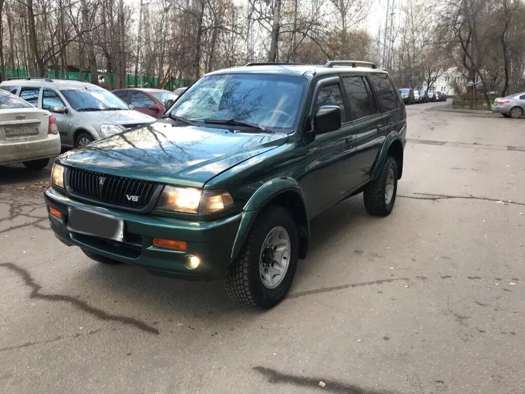 Mitsubishi pajero sport 1998-2007. Мицубиси монтеро спорт 1997 года. Митсубиси паджеро спорт 1998. Mitsubishi pajero sport 1998-2008. Митсубиси паджеро спорт 1998.