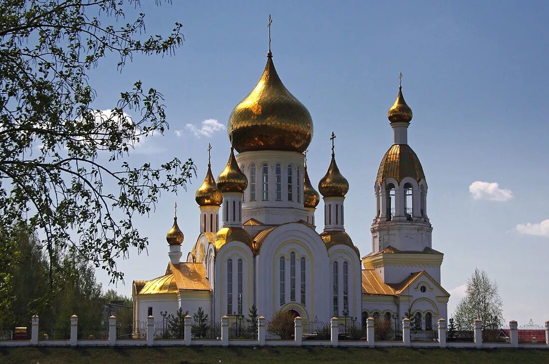 Мордовия чамзинский район п. Храм Благовещения Пресвятой Богородицы Комсомольский. Пос Комсомольский Мордовия. Храм в поселке Комсомольский Мордовия. Мордовия Чамзинский район поселок Комсомольский.