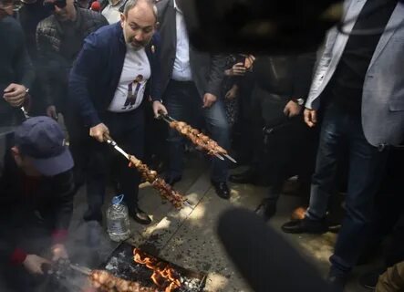 Армянин комментирует высоцкую шашлык