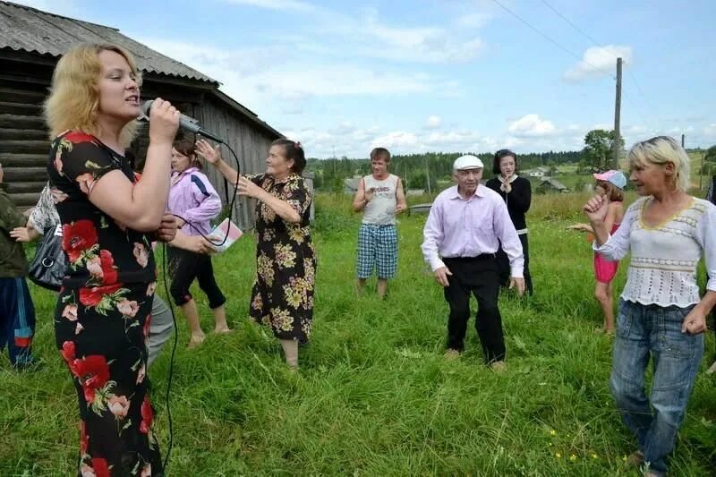 Посиделки в деревне. Деревня Чирки. Деревня Чирки Таборинского района. Деревня Куселярово Салаватского района. Погода в коршике