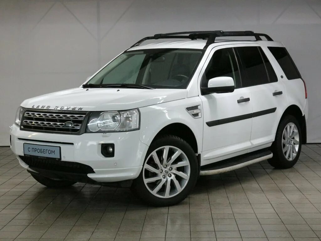 Купить ленд ровер фрилендер авито. Land Rover Freelander 2 белый. Ленд Ровер Фрилендер 2 Рестайлинг 2. Land Rover Freelander 2 Рестайлинг. Land Rover Freelander 2 2014 белый.