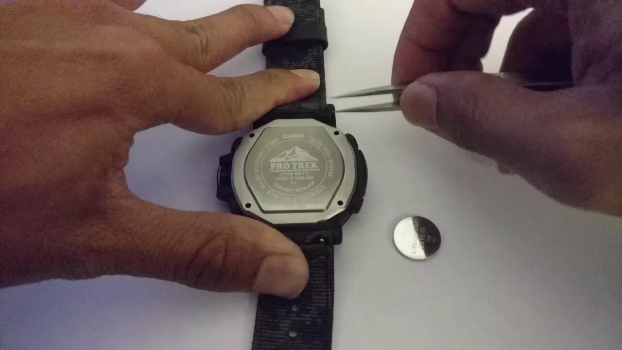 How To Change Battery Casio Pro Trek PRG650YBE 3 - Time Lapse - YouTube