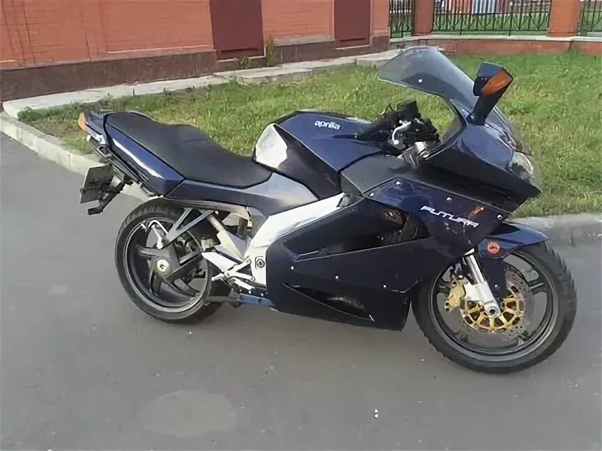 Мотоцикл йошкар ола. Мотобат марий эл. Йошкар-ола девушки фото. Скутер йошкар ола цузуки. Aprilia rst 1000 futura.