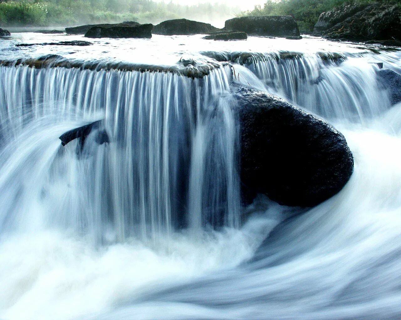 Красота воды. Удивительная красота воды. Удивительные красоты воды 2кла. Фото воды красивое.