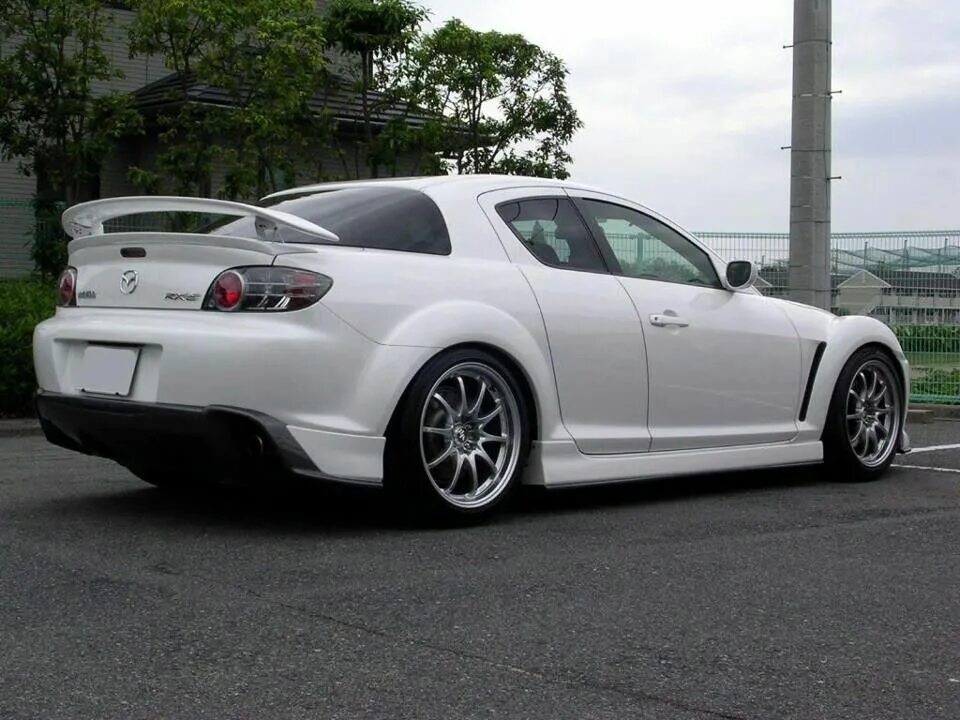 Тесты rx 8. Mazda RX 8 белая. Mazda rx8 White. Mazda rx8 Mazdaspeed. Mazda rx8 2001.