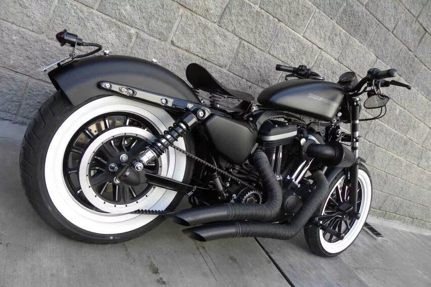 Harley sportster iron. Харлей спортстер 883. Harley Davidson Sportster 883. Harley Davidson Iron 883. Харлей Дэвидсон Sportster.