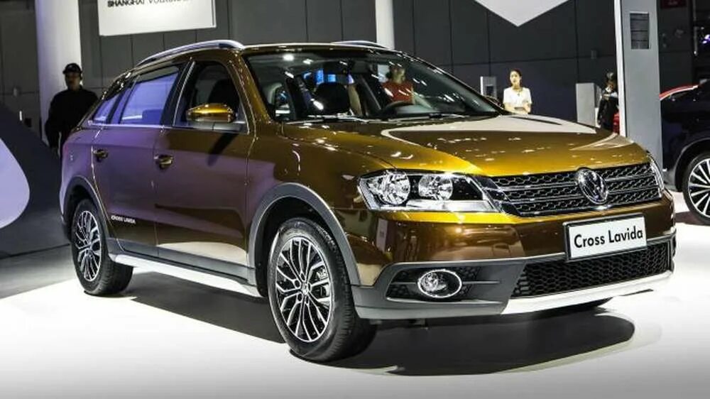 Купить китайский фольксваген. Китайский Volkswagen Cross. Lavida 2021. Volkswagen e-Lavida электромобиль. Фольксваген кросс китайский.