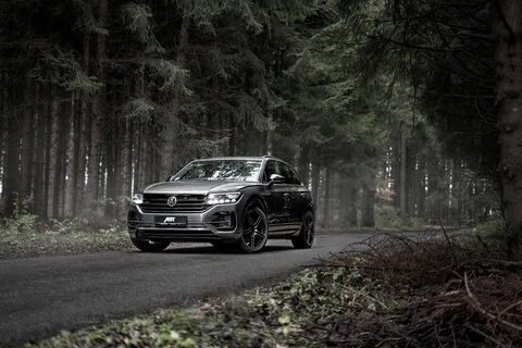 Скачать обои "Volkswagen Touareg R Line" на телефон в высоком качестве, вертикал