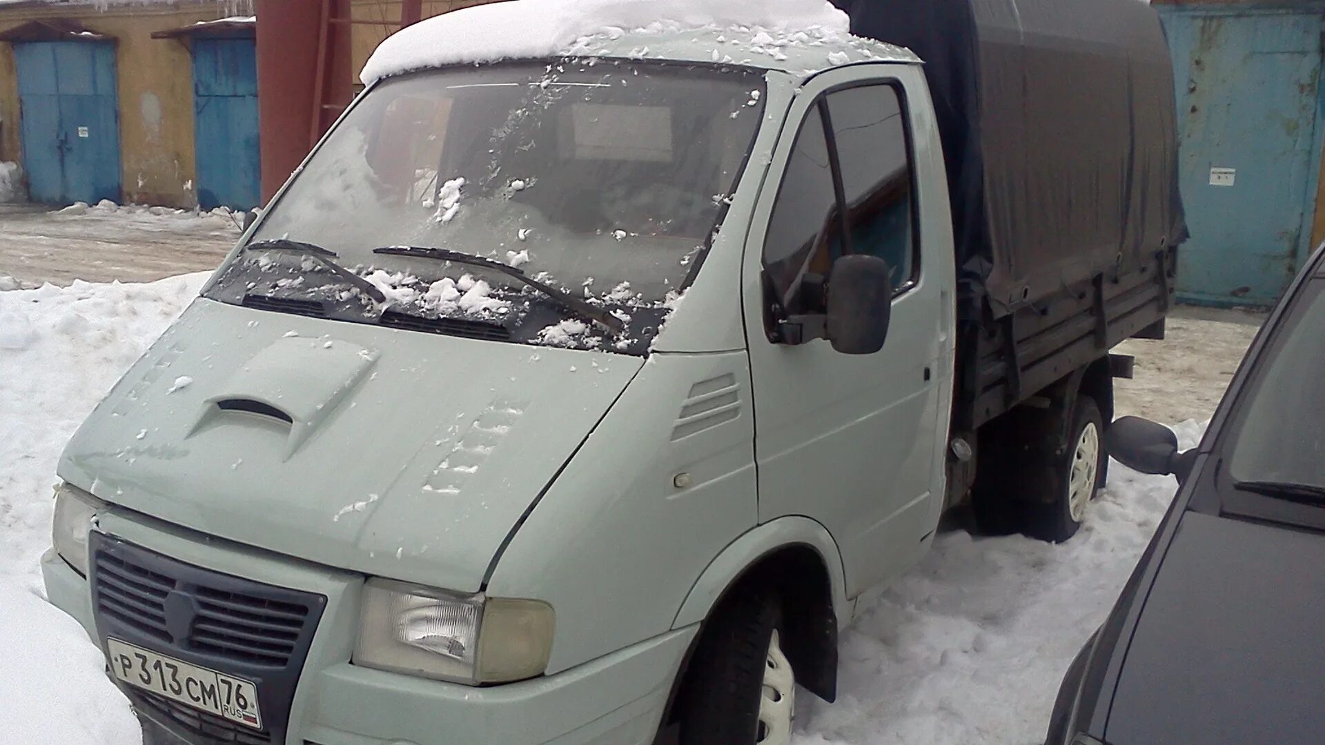 Бампер на старую газель 3302. Газ 2705 бортовая. газ 33023 1998 года. газ газель 3302 старого образца. покраска кабины газель 3302 старого образца.