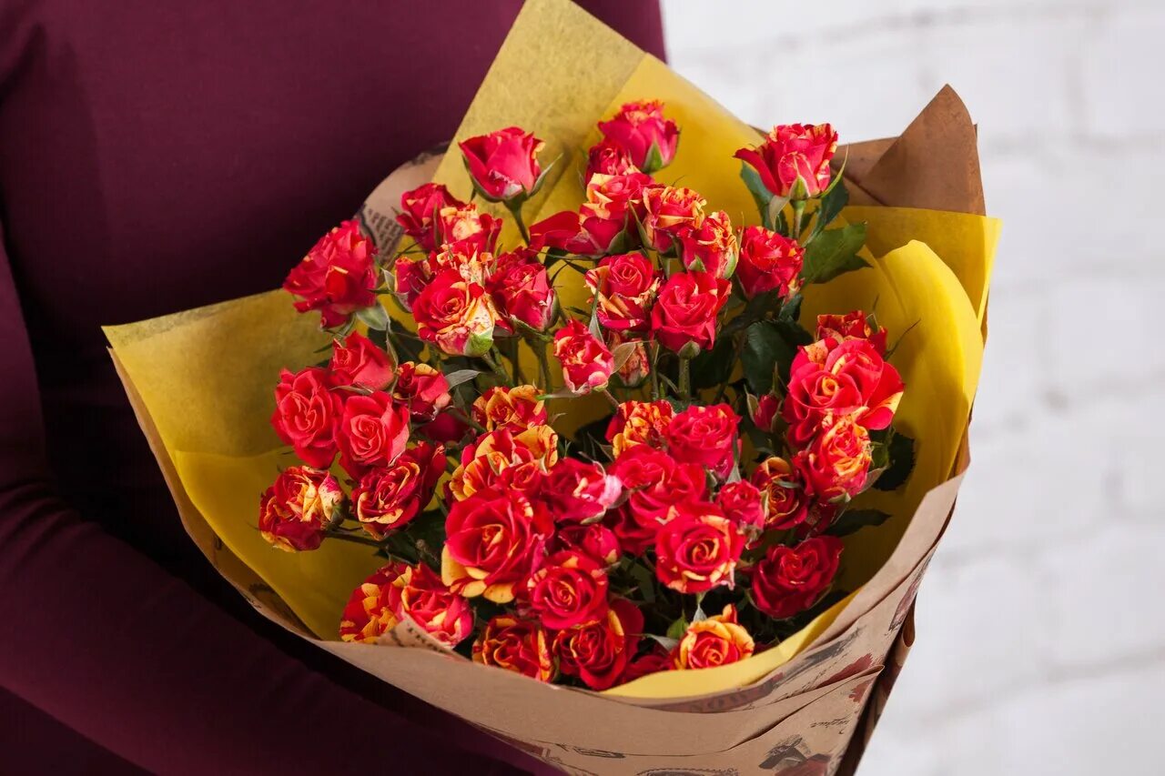 Rose only апатиты. Роза онли лав. Demi rose onlifans. Rose only. Rose only.