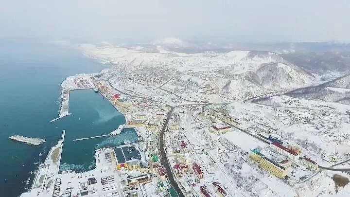 Вода холмск. Холмск китайский корабль. Вода холмск. Вода холмск. Вода холмск.