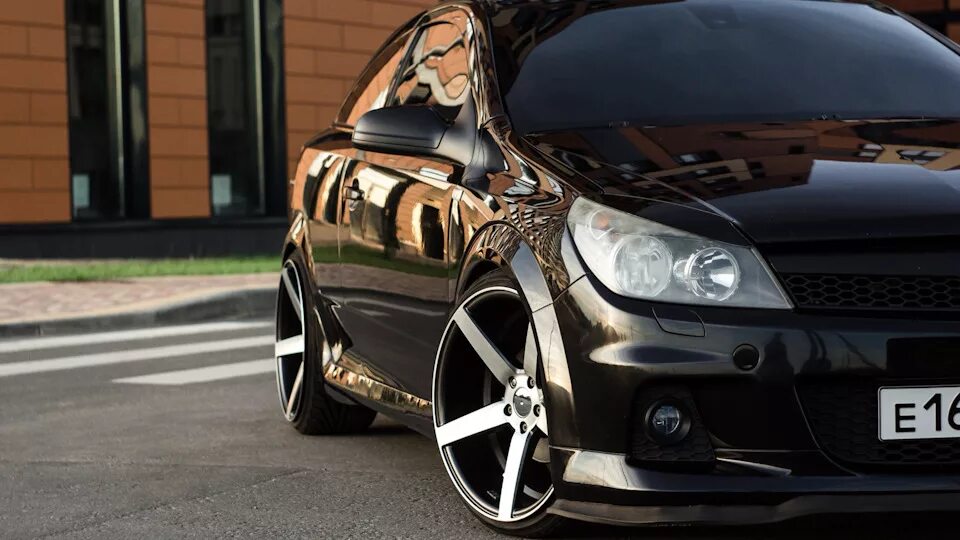 Opel Astra h GTC 2007 Tuning. Opel Astra h 2007 Tuning. Opel Astra h GTC.