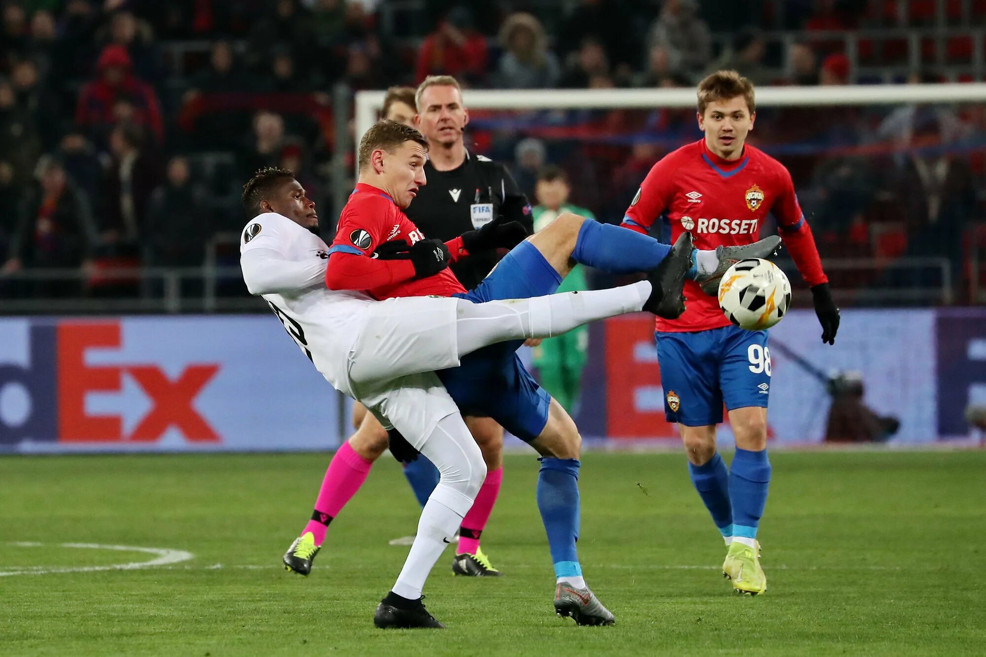 Рагнар сигурдссон футболист цска. Иван обляков кучаев чалов. Свадьба молодожены. Чалов свадьба. Фёдор николаевич чалов.