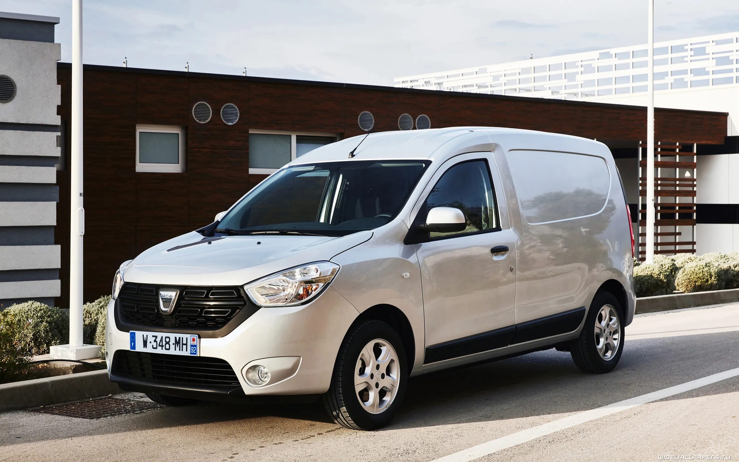Dacia dokker. Dacia dokker 2025. dacia dokker 2018. dacia dokker van. renault dokker фургон.