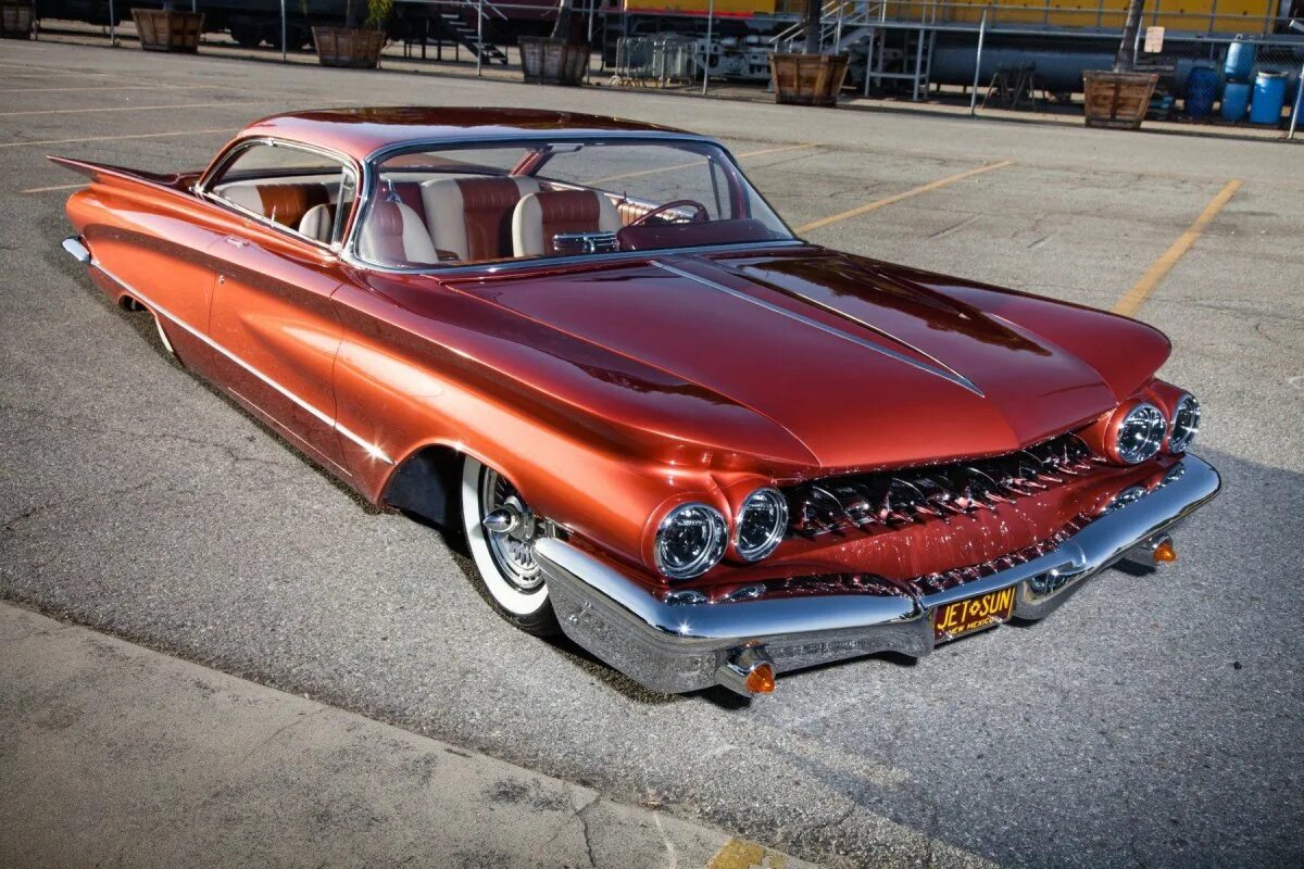 Шеви крылья. Бьюик lesabre 1960. Buick lesabre. Buick lesabre 1949. Buick lesabre 1951.