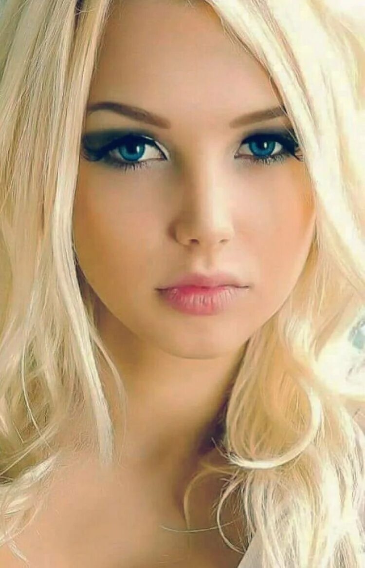 Blonde teen 18. Алена Арбузова Blue eyed blonde.