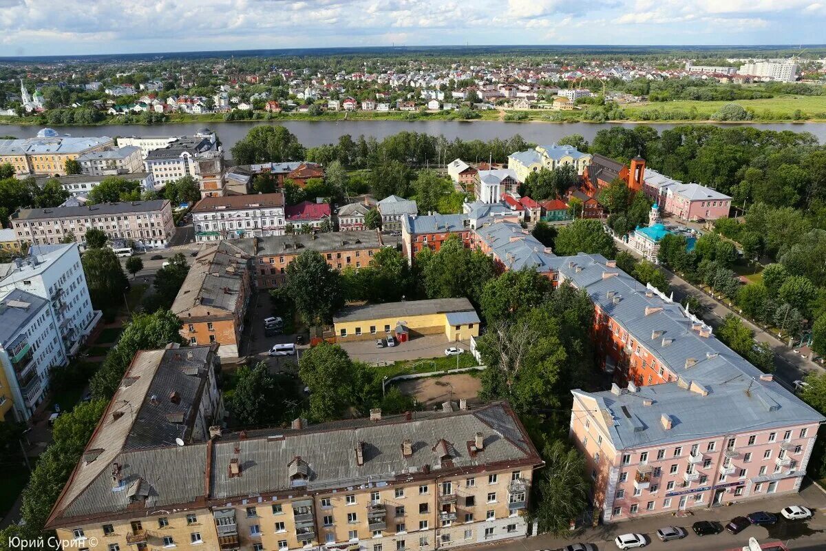 Тверь центр города. Тверь вид с высоты. Бизнес центр панорама Тверь. Панорама Тверь здание. Бц тверь