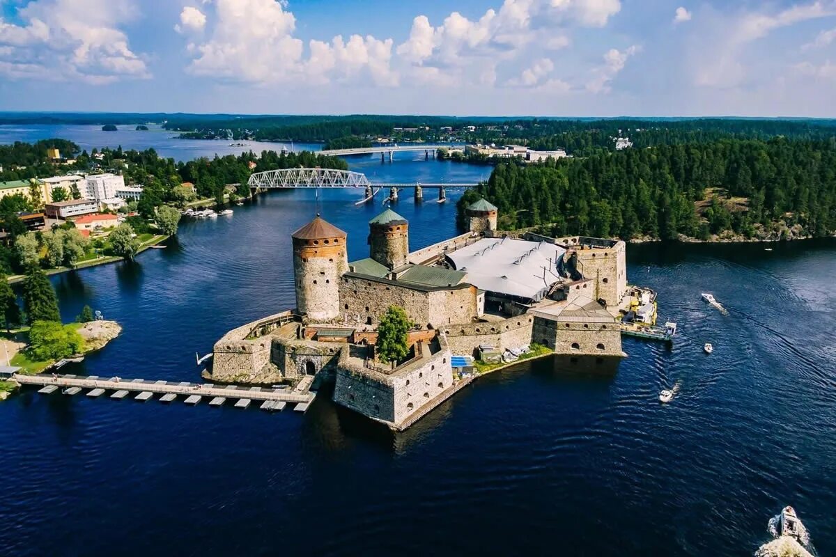 Озеро Сайма Финляндия и крепость Олафсборг. Финляндия 18 век. Крепость в Финляндии Савонлинна на карте.