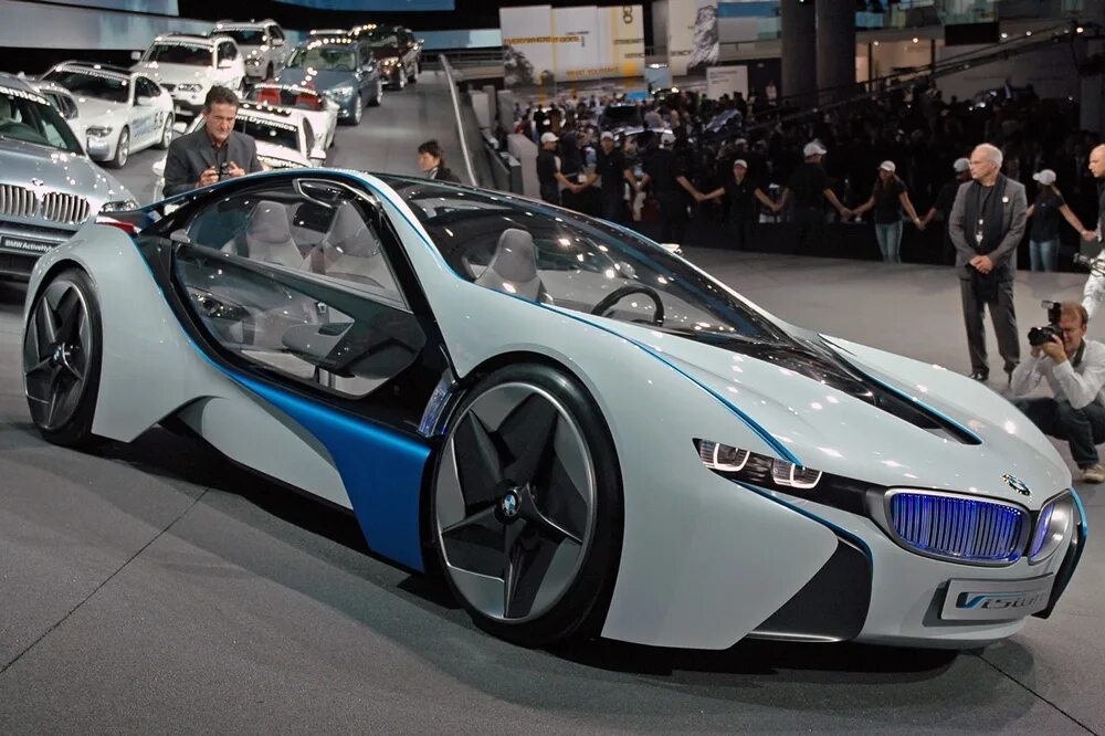 Продвинутые машины. BMW i8 Vision. BMW i8 Vision Concept. БМВ гибрид i8. BMW Vision EFFICIENTDYNAMICS.