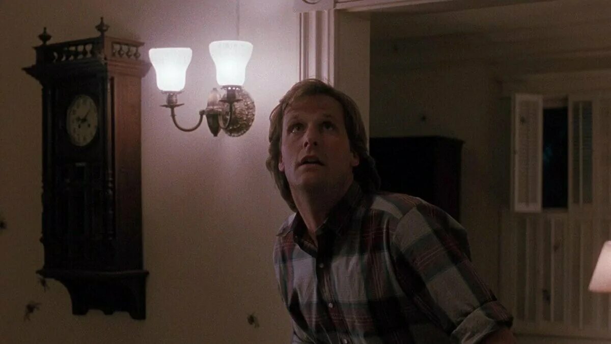 Паутина страха в качестве. В паутине страха (2023). Паутина страха в качестве. Джулиан сэндс арахнофобия. В паутине страха (2023).