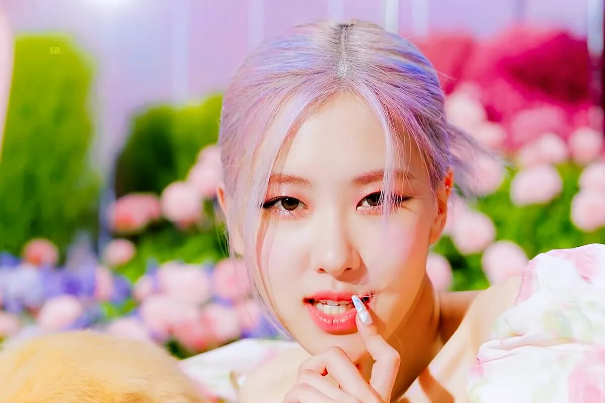 розе удивлена.