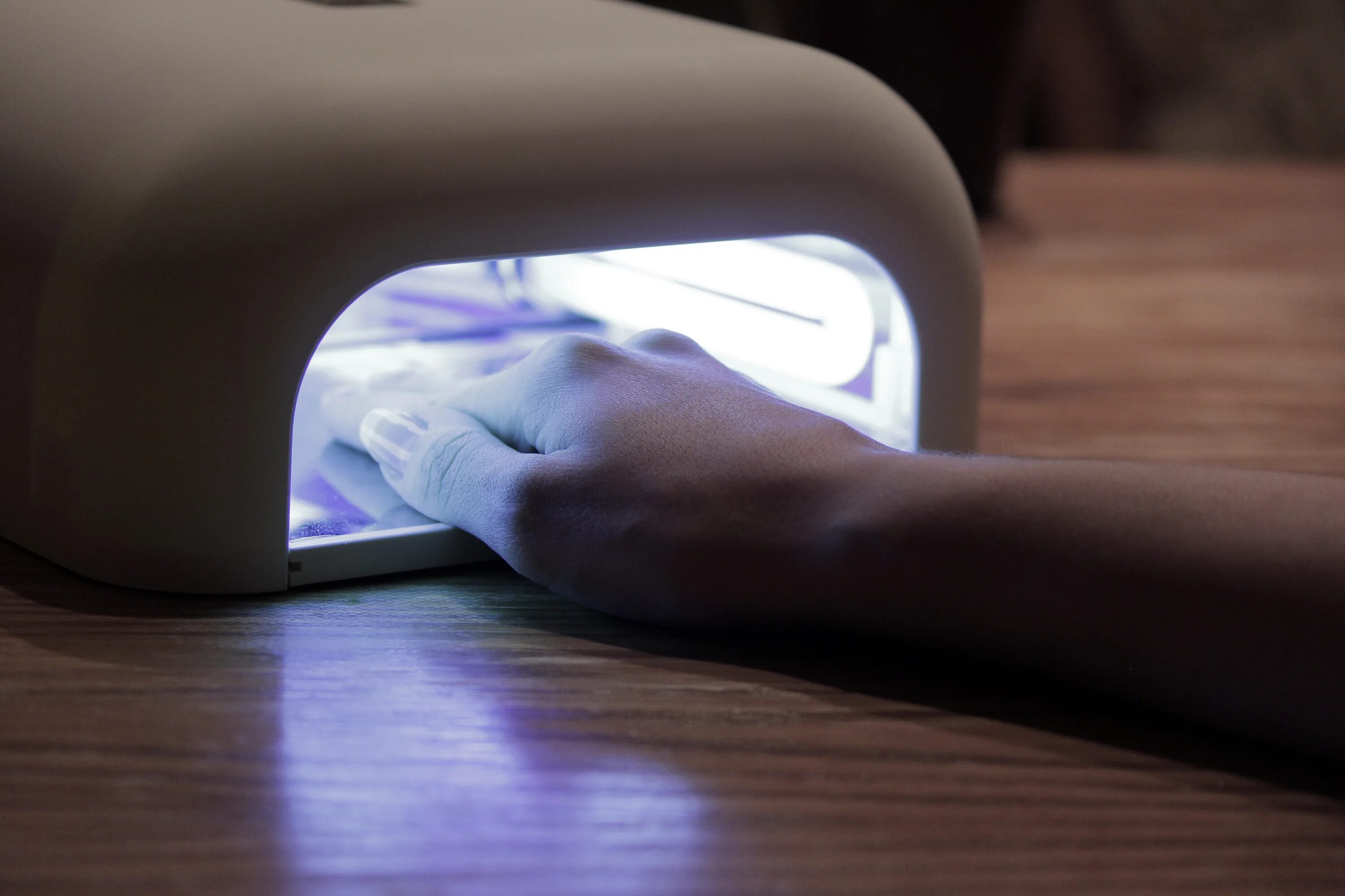 Ультрафиолетовая лампа 352 мм для сушильного оборудования. Мастер маникюра с фонариком. Уф лампа бм 18. Самодельная ультрафиолетовая лампа. Ultra fioletoviy lampa dla mobilnis master.