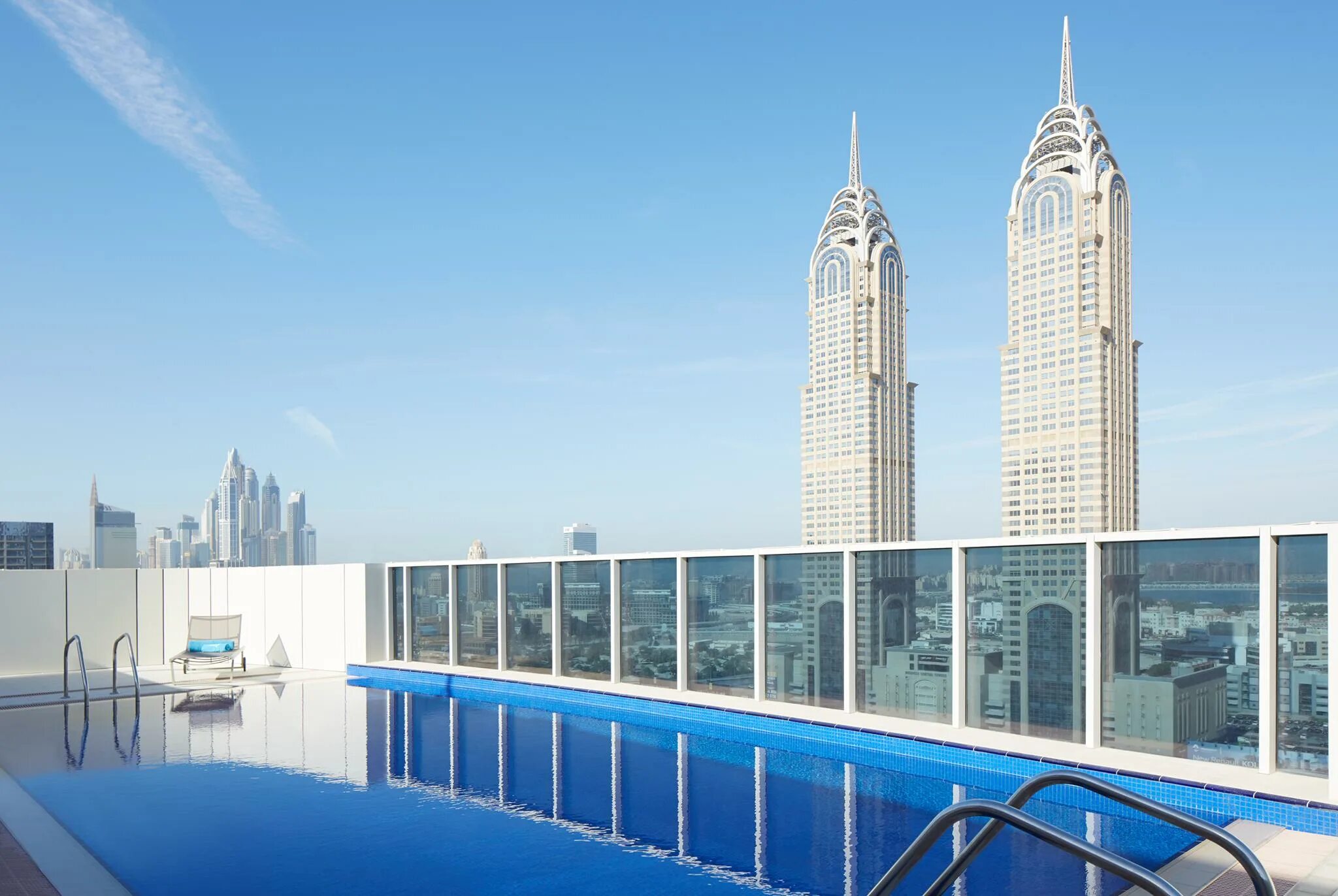 Дубай Dusit d2. Дусит Дубай (Dusit Dubai).. Dusit d2 Kenz Hotel Dubai. Dusit d2 Kenz Hotel Dubai 4*.