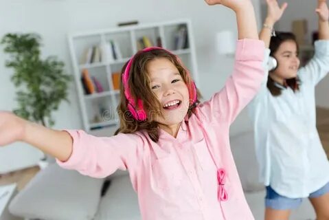 My sister listen to music every day