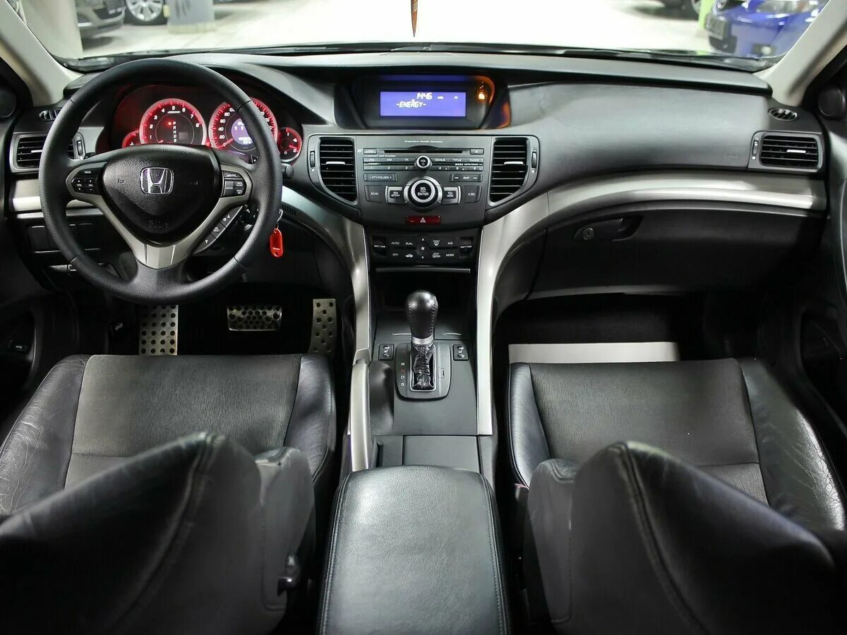 Accord салон. Accord салон. Хонда аккорд 2008 года салон. Honda accord 9 салон. Accord 8 салон.
