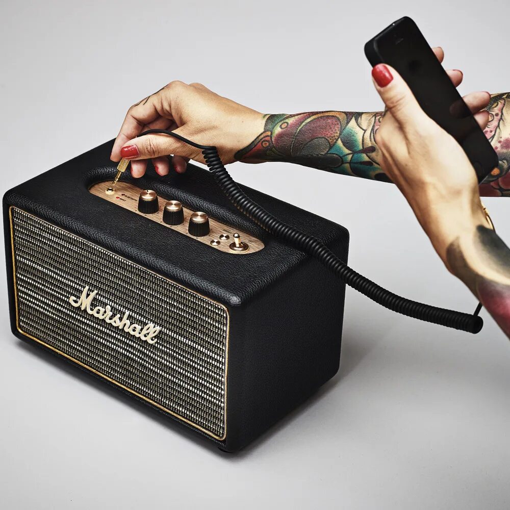 Маршал Актон 2. Акустика Marshall Acton Bluetooth. Колонка Marshall Acton 2 коробка. Портативная колонка Marshall Action. Маршал портативная