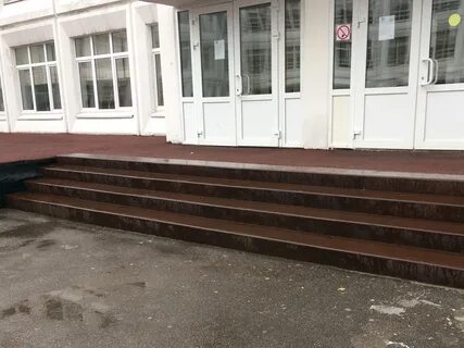 Школьный порог