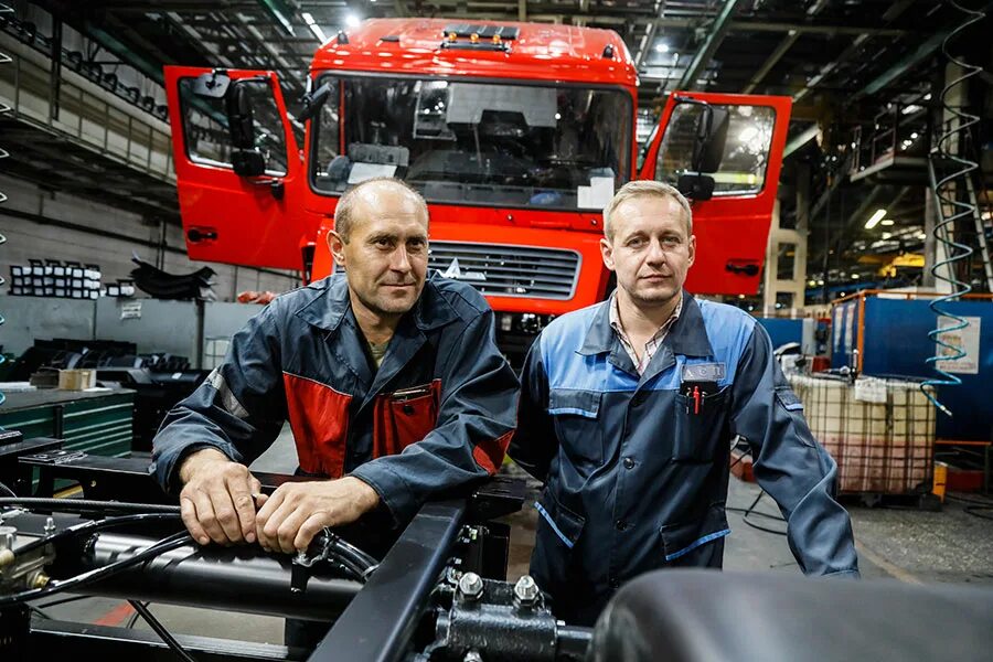 Рабочие беларусы. Строители бастуют. Забастовка беларусь. Забастовка строителей. Забастовка строителей.