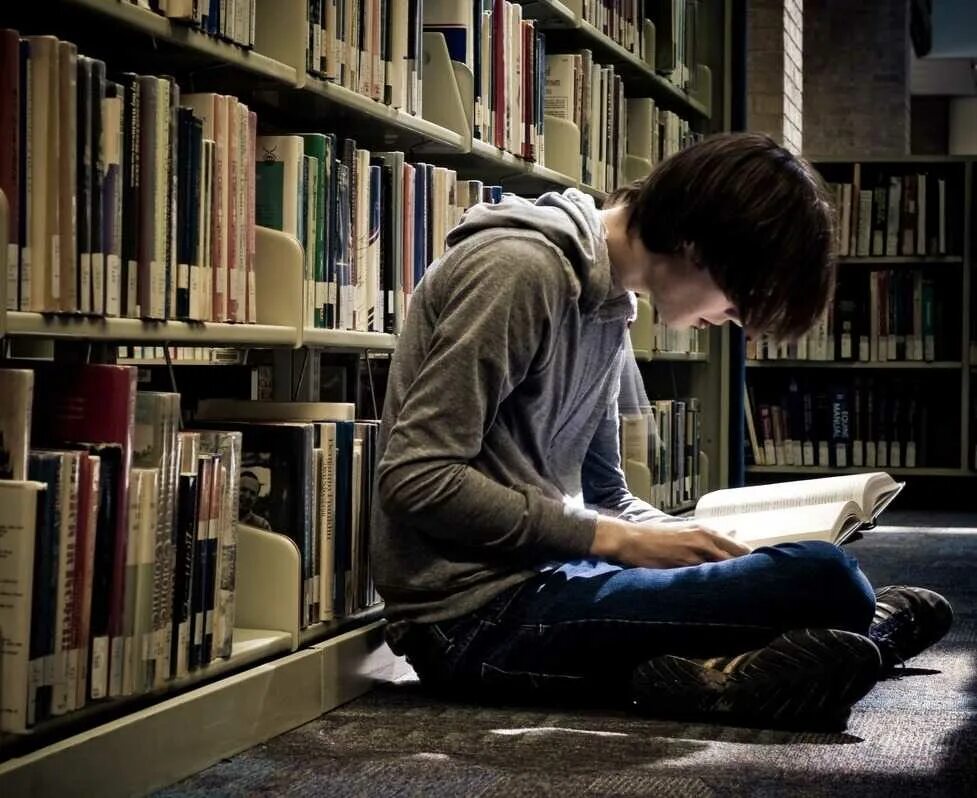 Почитать современную интересную книгу. Почитать современную интересную книгу