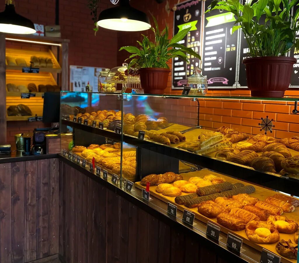 Пекарня мишка. Пекарня мишка. Кондитерская мишка бэкери. Пекарни мишка бейкери в спб сайт. Мишка бейкери, санкт-петербург, улица чайковского.