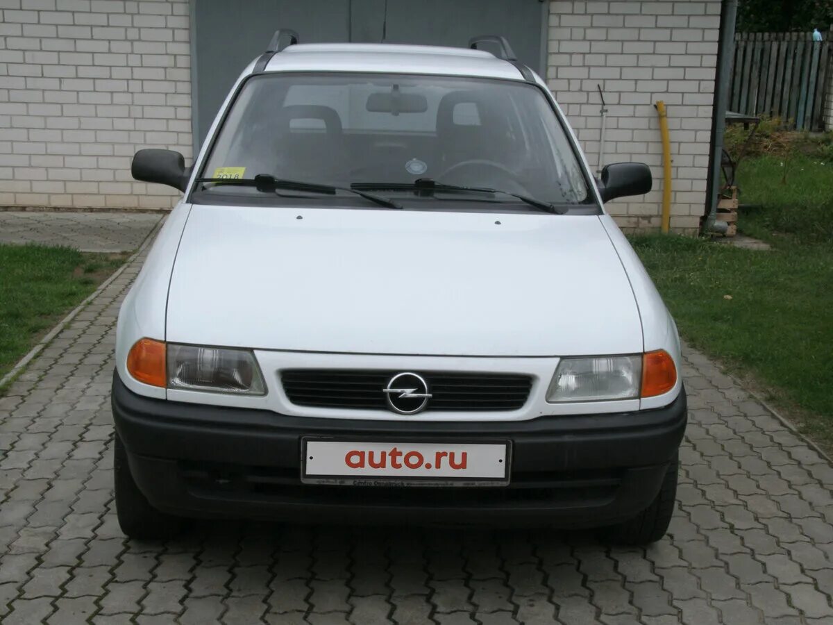 Купить опель 1997. Opel 1997. Опель 1997 года выпуска. Машина Опель 1997. Опель 97 года 1.4 л.