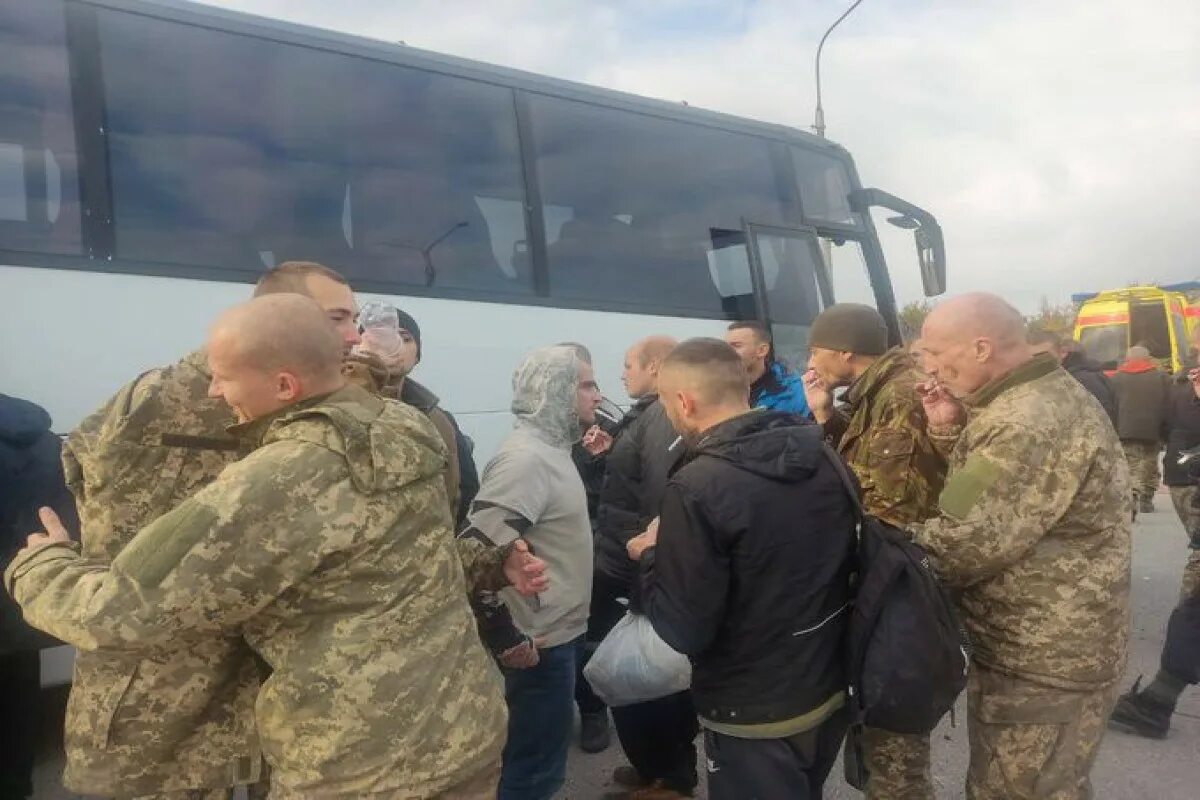 Пленение украинских военнослужащих. Новости украины пленные. Новости украины пленные. Новости украины пленные. Новости украины пленные.