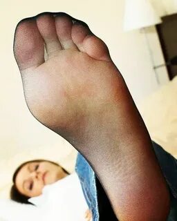 Foot nylon видео