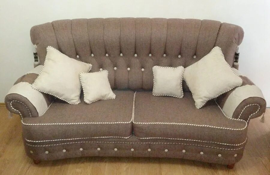 Перетяжка мебели в туле. Обивка стульев. Обтянуть старое кресло. Перетяжка мебели в туле. Обтяжка кресла.