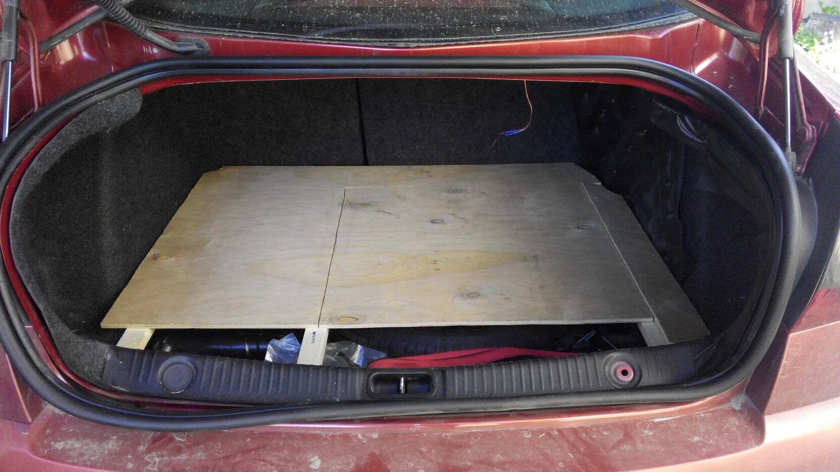 Фальшпол рено сандеро. Фальшпол рено логан 1. Рено меган 2 фаальш пол. Фальшпол рено меган 2. Фальшпол рено дастер 4х4.