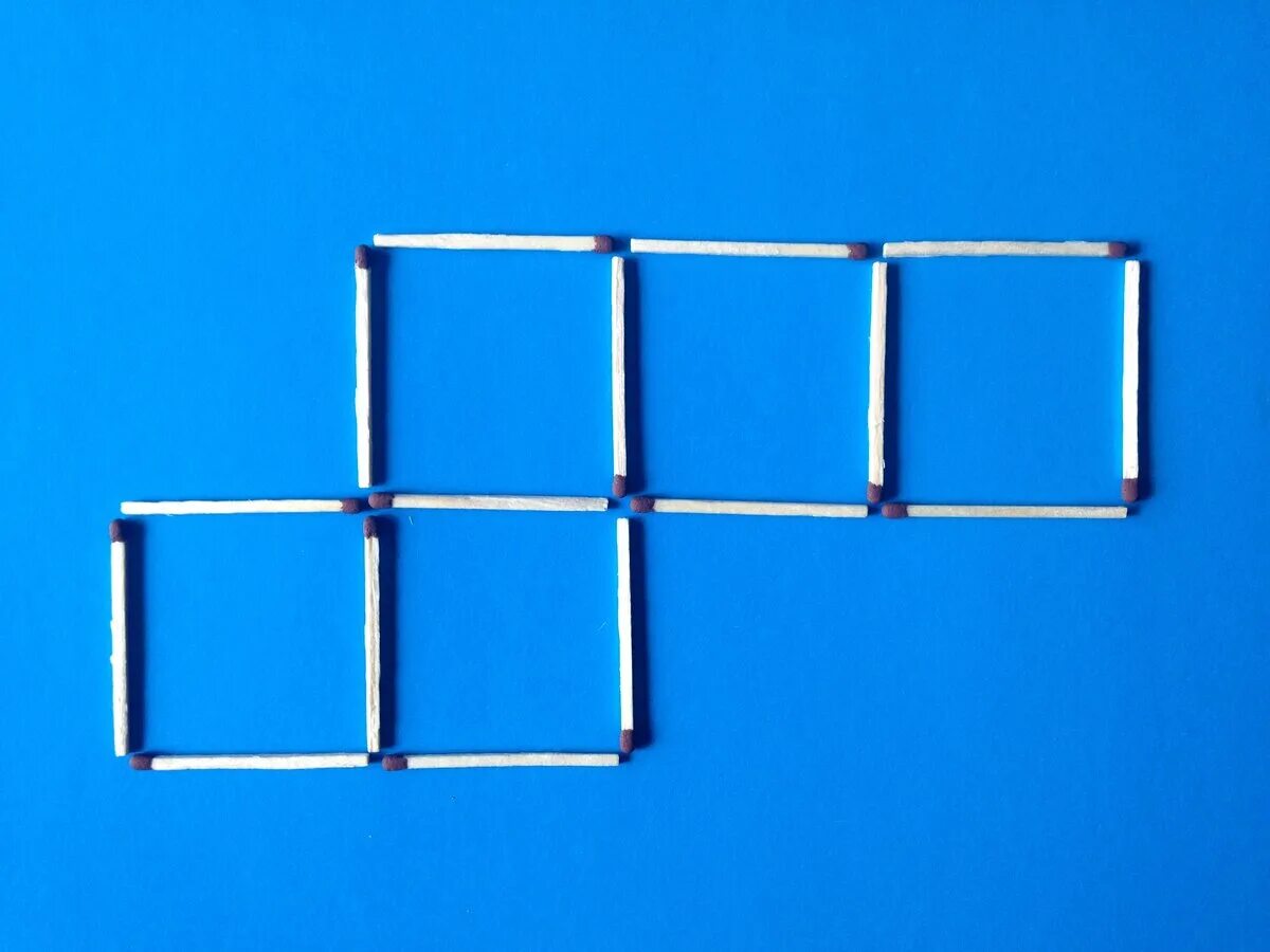 2 4 В квадрате. Переложить 4 спички чтобы получилось 4 квадрата. Переложить 2 спички чтобы получилось 4 квадрата. Переложить 2 спички чтобы получилось 5 квадратов. 4 5 квадратиков