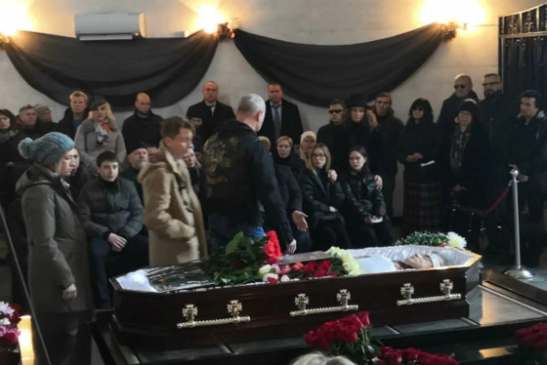 Раскрыты детали диагноза умершего режиссера Владимира Меньшова // НТВ.Ru