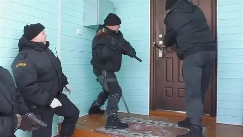 Ночью ломятся что делать